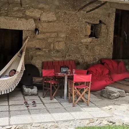 Casa Santo Ovideo Caldelas 布拉加
