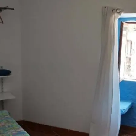 Casa Santo Ovideo Caldelas 招待所 *